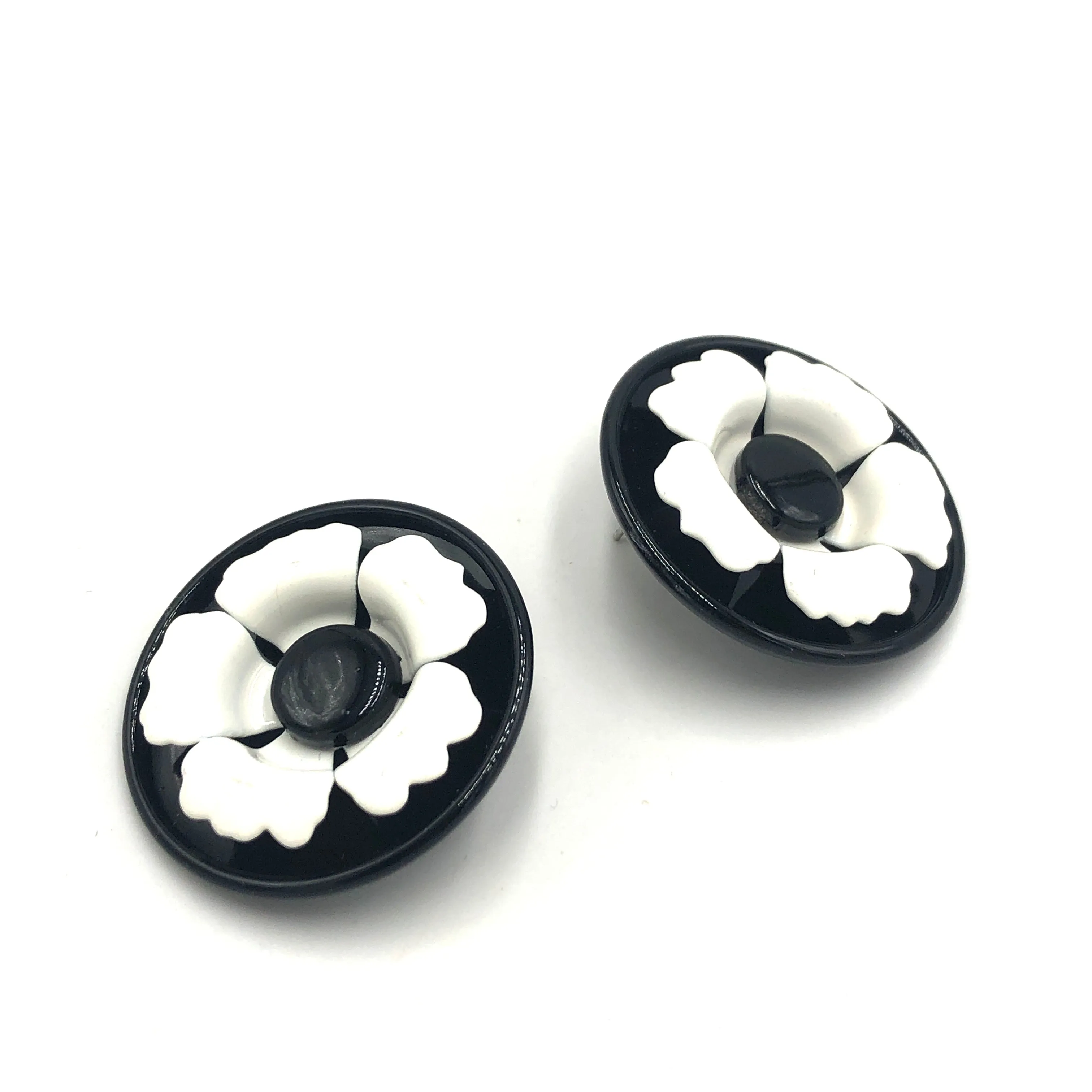 Black Metal Flower Layered Stud Earrings *