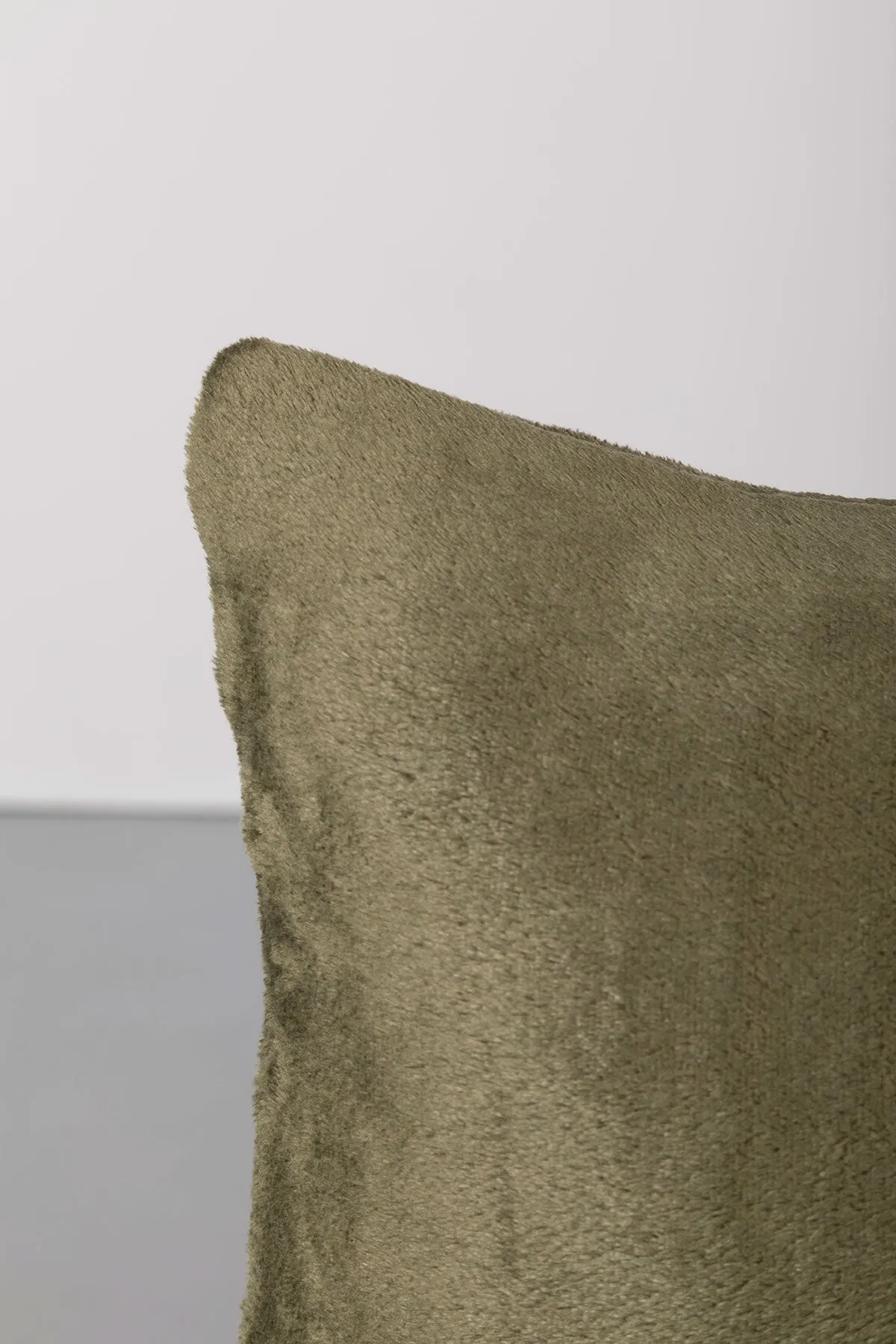 Cowlam Fleece Cushion