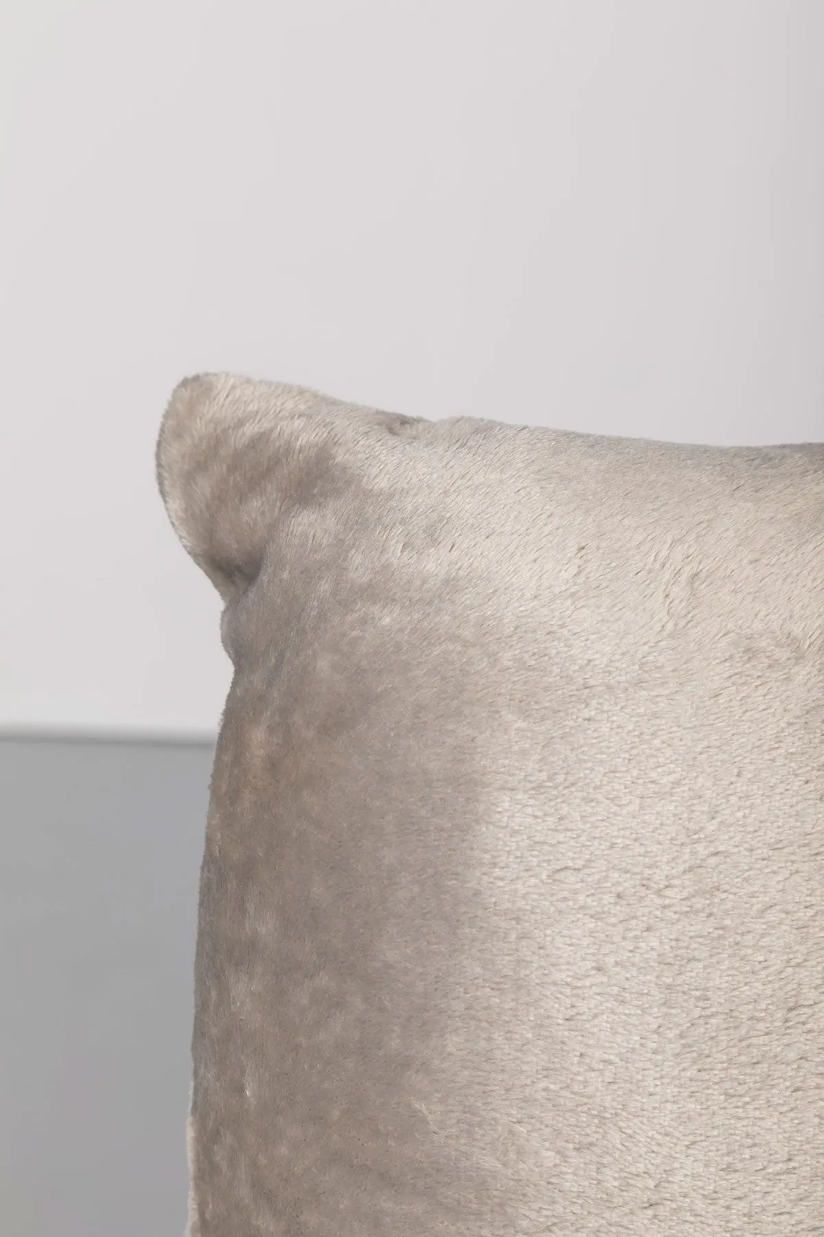 Cowlam Fleece Cushion