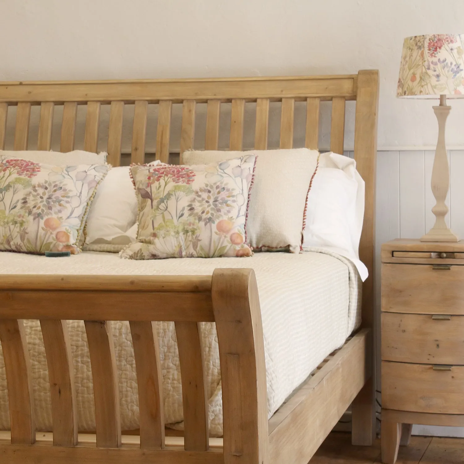 Martinique Rustic Bed