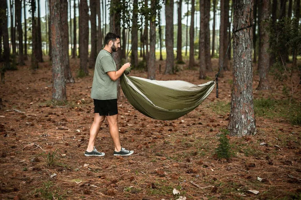 NAKIE OLIVE GREEN RECYCLED HAMMOCK WITH STRAPS