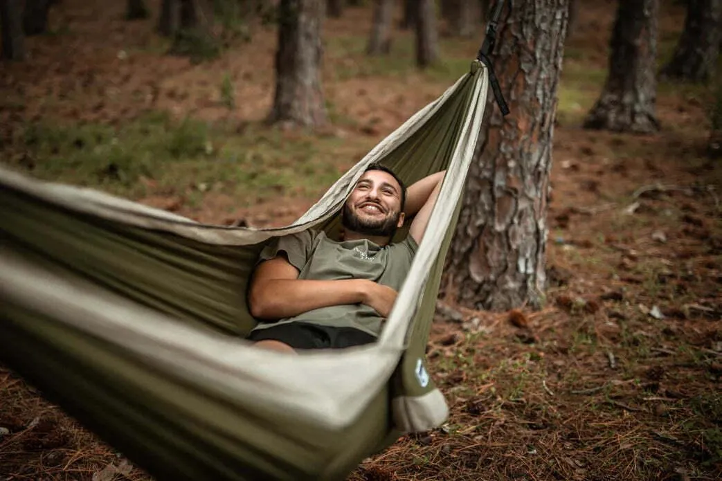 NAKIE OLIVE GREEN RECYCLED HAMMOCK WITH STRAPS