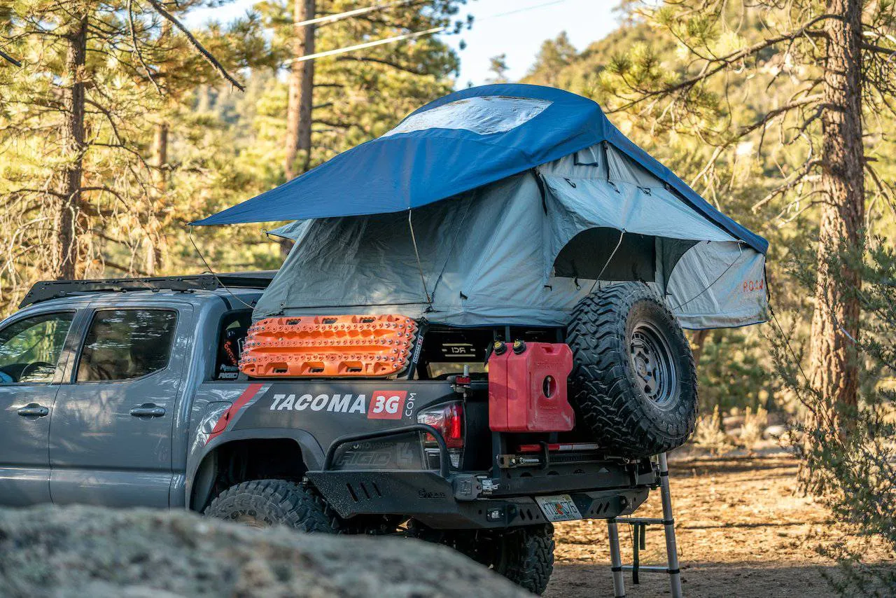 ROAM Adventure Co. Vagabond Rooftop Tent - Slate Grey / Navy Blue