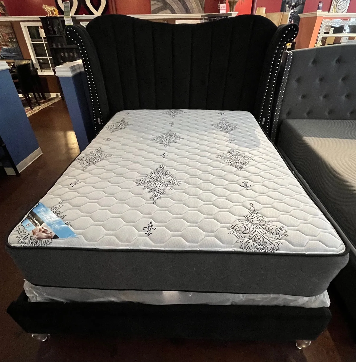 TULIP QUEEN BED WITH MATTRESS AND BOX SPRING